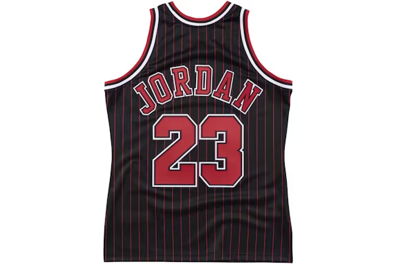 Chicago Bulls 1995-96 Michael Jordan Authentic Jersey Black